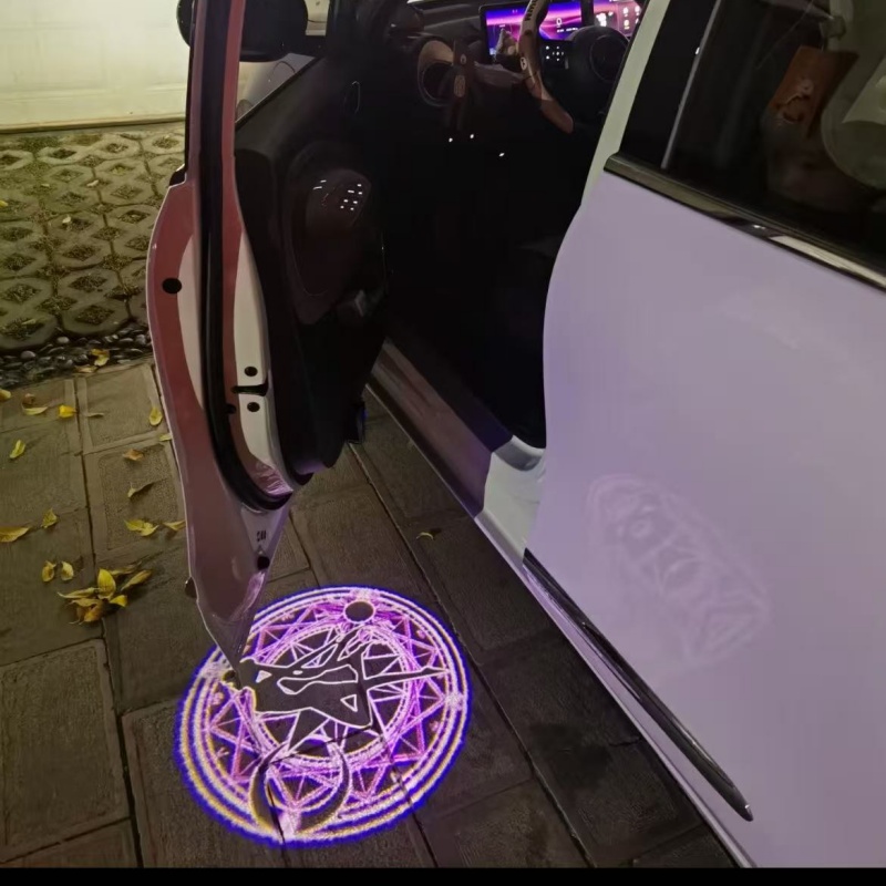 مصباح ترحيب للسيارة بتصميم سيل - مراجعة Car Accessories Cute وسعره
